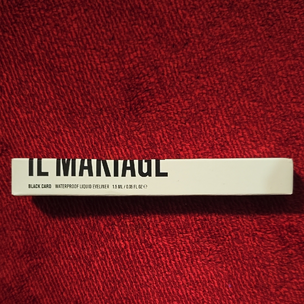 IL MAKIAGE Black Card Liquid Eyeliner